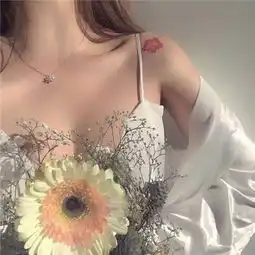 快手头像女生高级感锁骨