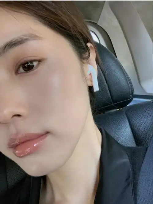 女生化妆高级比漂亮更重要,淡雅的裸妆教程送你,直男见了都喜欢