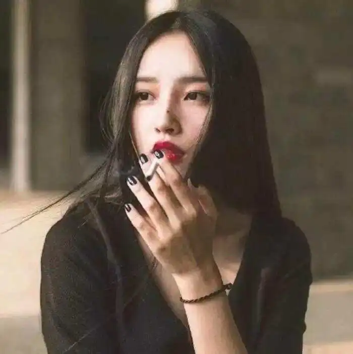 女生qq头像霸气韩版伤感