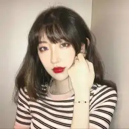 女生头像伤心落泪冷酷