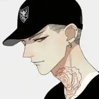 黑帽纹身男人