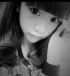 类似于这样黑白霸气,还有吗,同一个人的也行