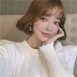 推荐好看的女生头像发尾