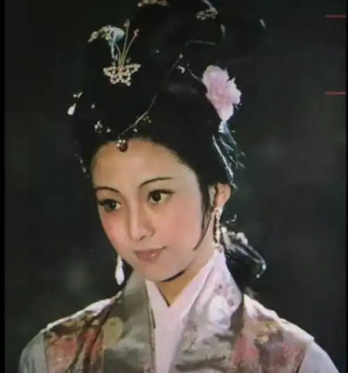 这四位演员选得极好,真像从史书里走出来的四大美人