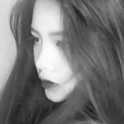女生头像黑白侧脸短发qq