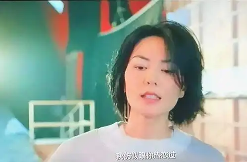 48岁王菲综艺首秀开播,皮肤白皙造型像少女