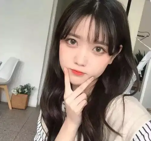 今年冬天3款堪比换脸的卷发发型,适合所有女生