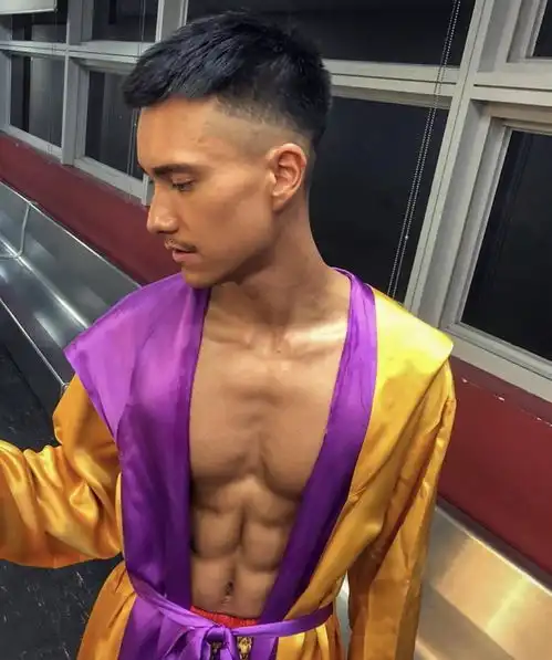 tvb小生新剧抛开瘦弱弟弟形象化身肌肉型男网友力捧其做男一