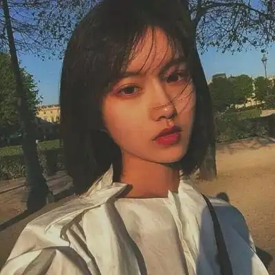 霸气高冷女头像很社会十足的女头像