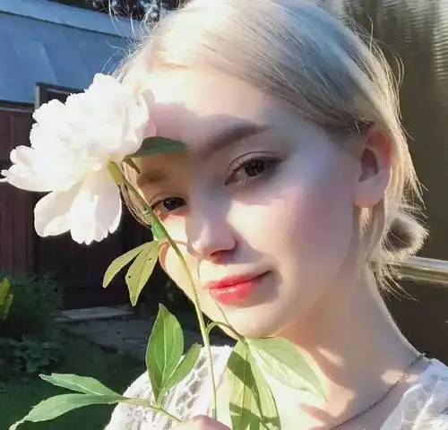ins头像女生微信欧美