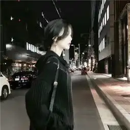 2018女生超拽霸气头像大全你我之间隔着一个转身距离