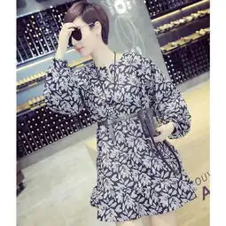 初秋小个子女生时尚显高显气质搭配