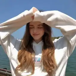 每日头像大地丰盈,人间并不寂寥