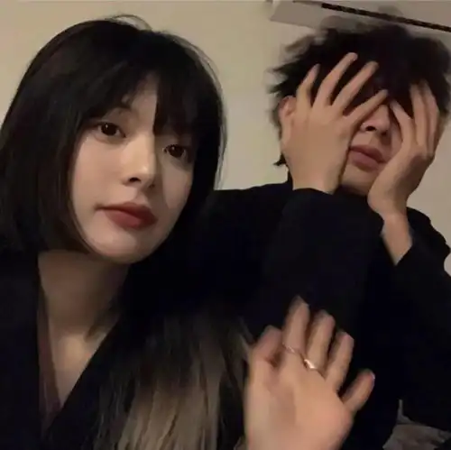 真人女头像男子