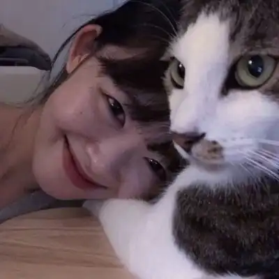 阿萌猫和少女女生单人头像