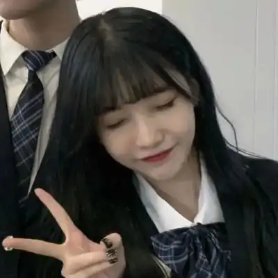 情侣头像呆萌两张配对真人又好看你应该试试爱我的我真的觉得爱我不会吃亏的