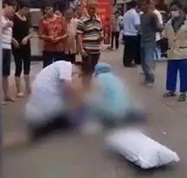 老人被狗绳绊倒身亡涉事女孩是否构成犯罪