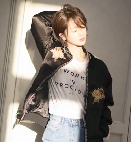 杨紫邻家女孩初长成,干练短发蜕变小女人