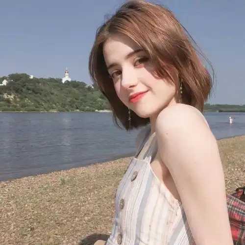 欧美女头一生平安顺遂