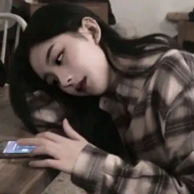 高冷伤感头像女