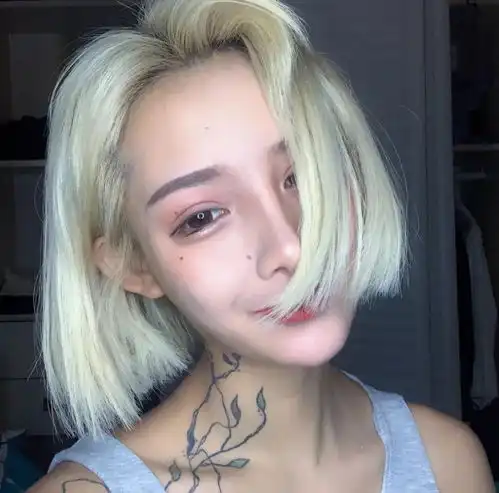 酷酷的迷人女生头像帅气女生qq头像