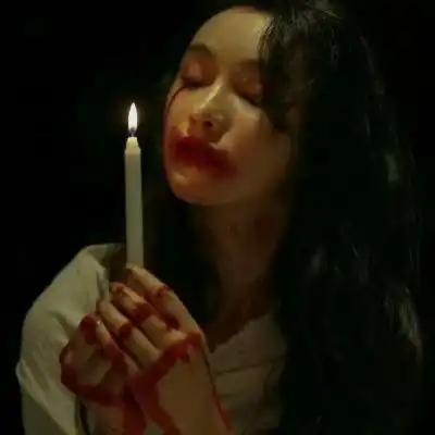 恐怖头像女生冷酷黑色带