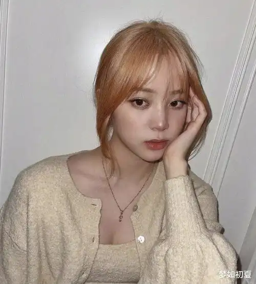 天才少女欧阳娜娜,演技被嘲风格逐渐网红,她到底该何去何从