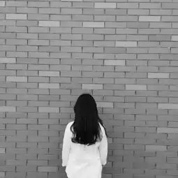 微信头像女生背影侧面可