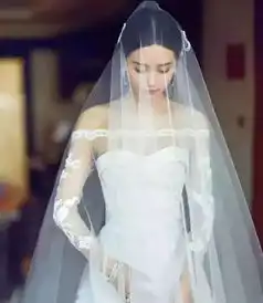 杨幂刘诗诗发型选对了,长发短发都是美女