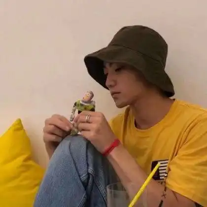 能让女生有好感的头像男,这还担心什么自己不出众了