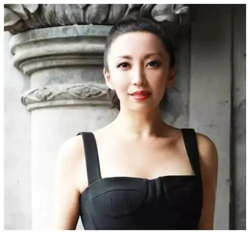 林徽因曾孙女梁周洋女神级人物,30岁成为令西方刮目相看的名媛