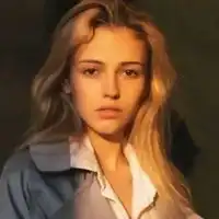 很潮的头像女欧美比较潮的女生头像