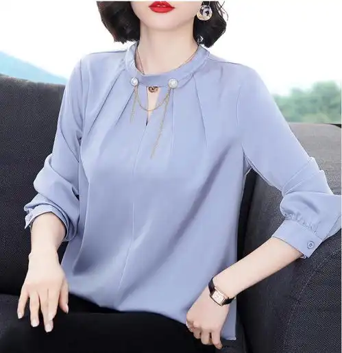 五十岁女人吉利头像衬衫