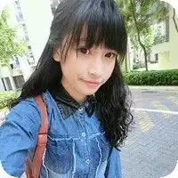 温柔岁月qq情侣头像一男一女年少都有个人和你相爱却没和你到老