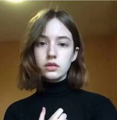 脸小的女生什么发型好看图片