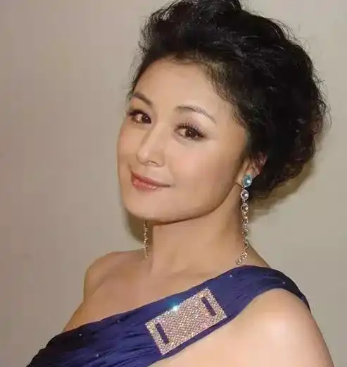 五十岁女人吉利头像刘涛