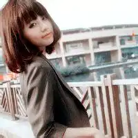 女生头像小清新别人说你的不好我都无动于衷