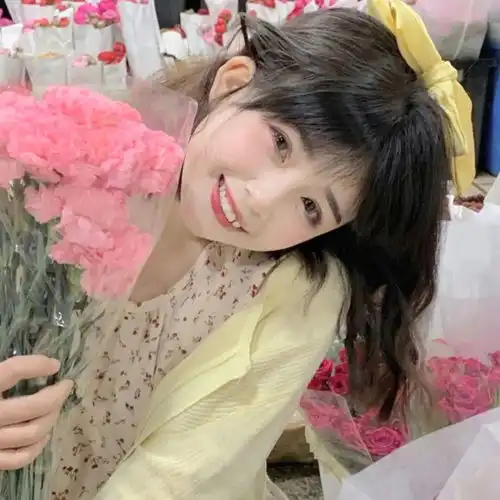 优质精选小众温柔甜美女生头像82