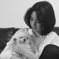 孤独如狗黑白女生头像qq头像扣扣居