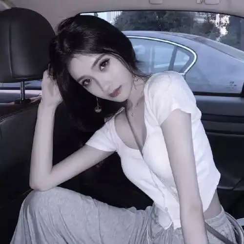 头像我才不要和你说晚安,我要和你睡一起