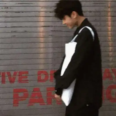 阿辰.重出江湖系列4之真人丧系男生头像我要个性网