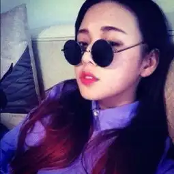 帮我找一个头像,不要字的