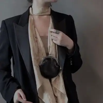 女生超酷头像黑衣服