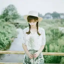 qq小清新姐妹头像好看唯美希望你活得像你自己