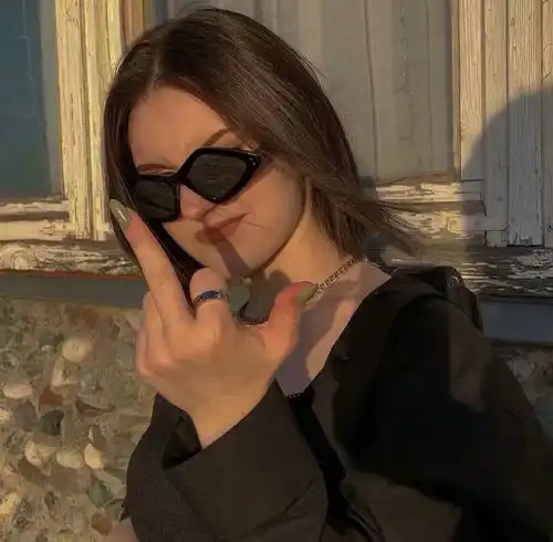 头像女欧美风格头像