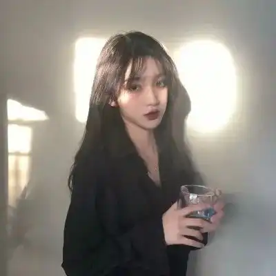 女生头像真人高冷御姐不