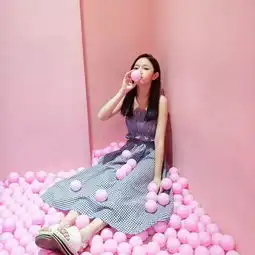 女生头像与众不同,自成一格