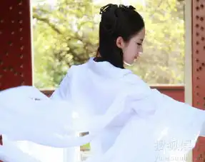 武汉美少女cos小龙女清纯可人神似刘亦菲7632891