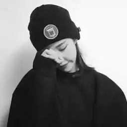 女生头像黑白高冷高清qq