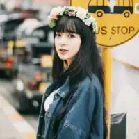 求qq主面板图片自定义皮肤女生